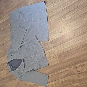 Gray Women's Pencil Skirt and Jacket Set